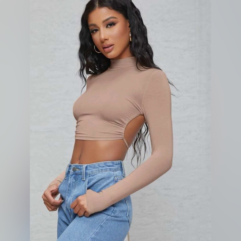 SHEIN Mock-Neck Tied Backless Crop Top